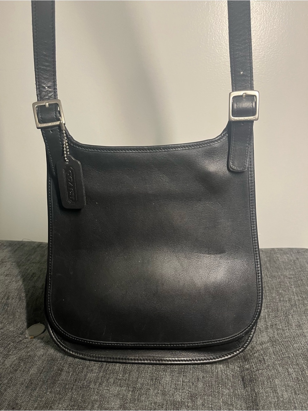 Vintage coach hippie flat bag